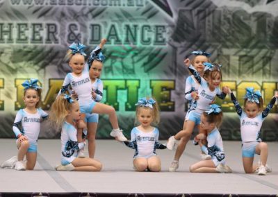 33663062_10215438007401657_5541642056868298752_n